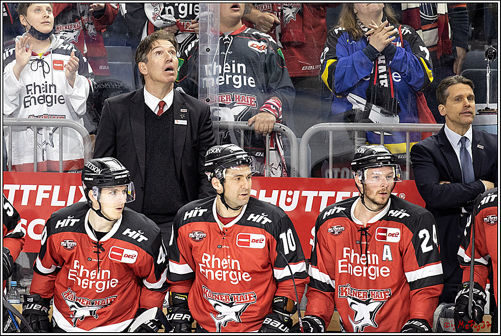 PENNY DEL 1. Playoff Runde;  Koelner Haie - ERC Ingolstadt; Koeln, 05.04.2022